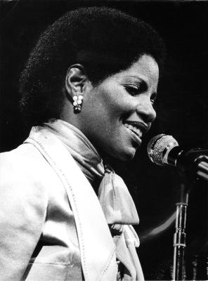 Melba MOORE