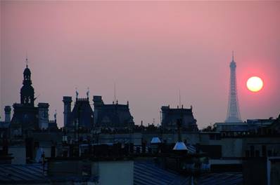 Plein Soleil sur la Tour Eiffel